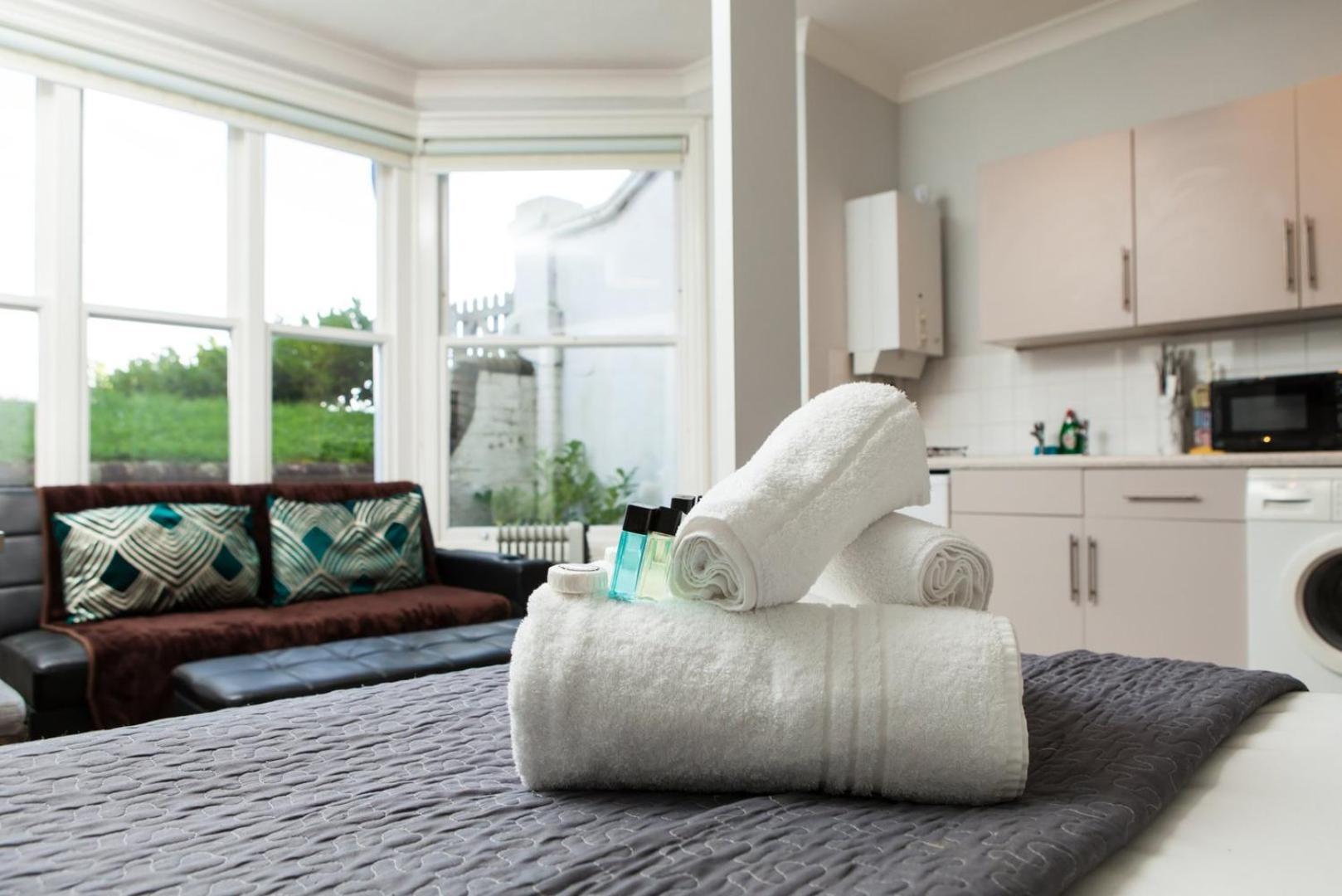 Guestready - Classy Studio In Brighton Apartment ภายนอก รูปภาพ