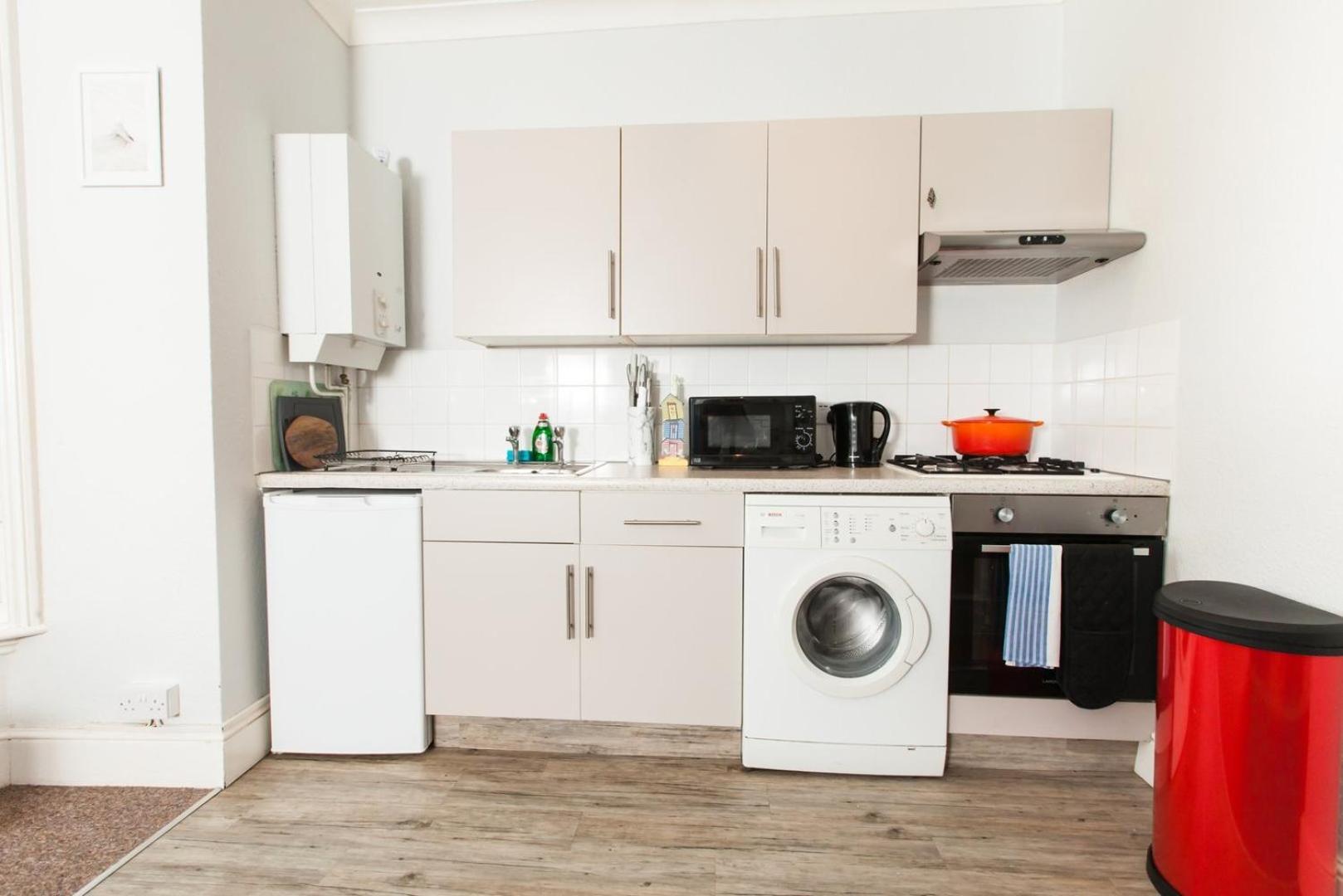Guestready - Classy Studio In Brighton Apartment ภายนอก รูปภาพ